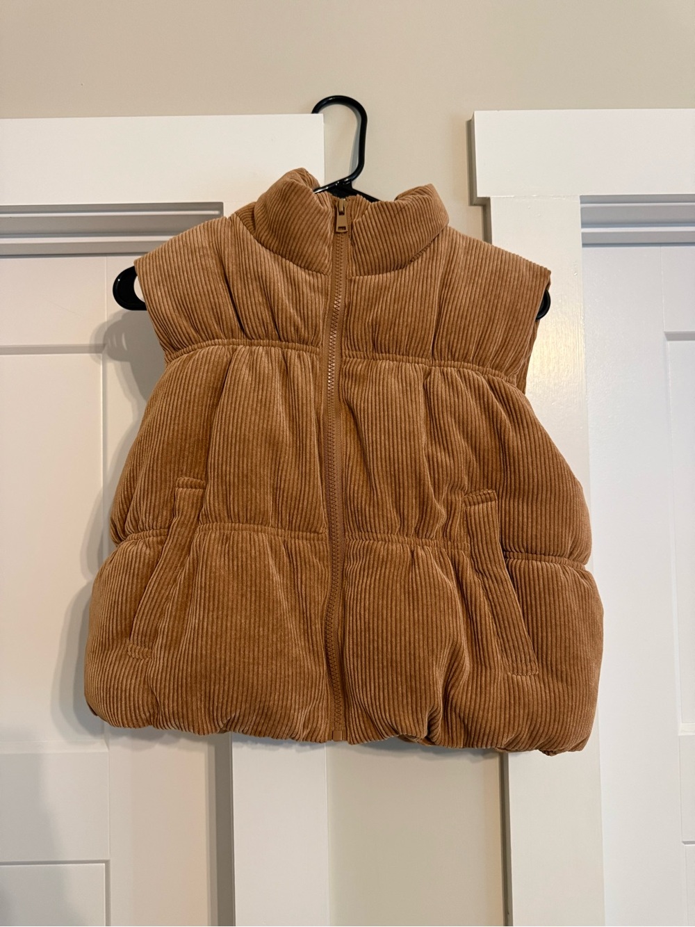 Womens Corduroy Puffer Vest - Tan